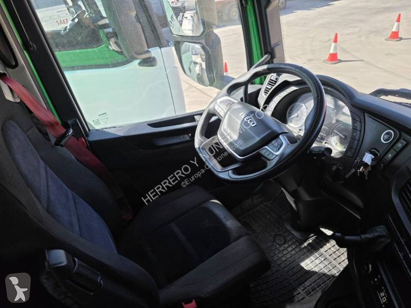 جرار Iveco