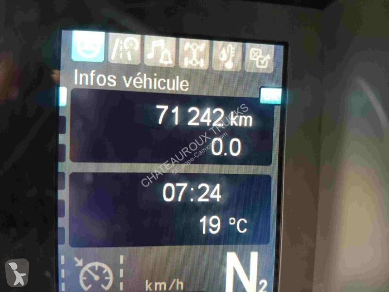 جرار Mercedes