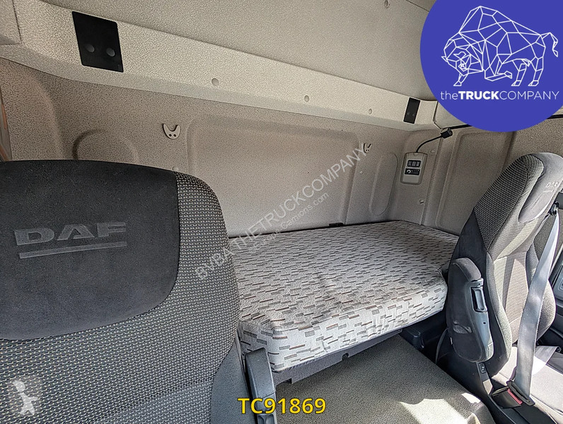 جرار DAF 440