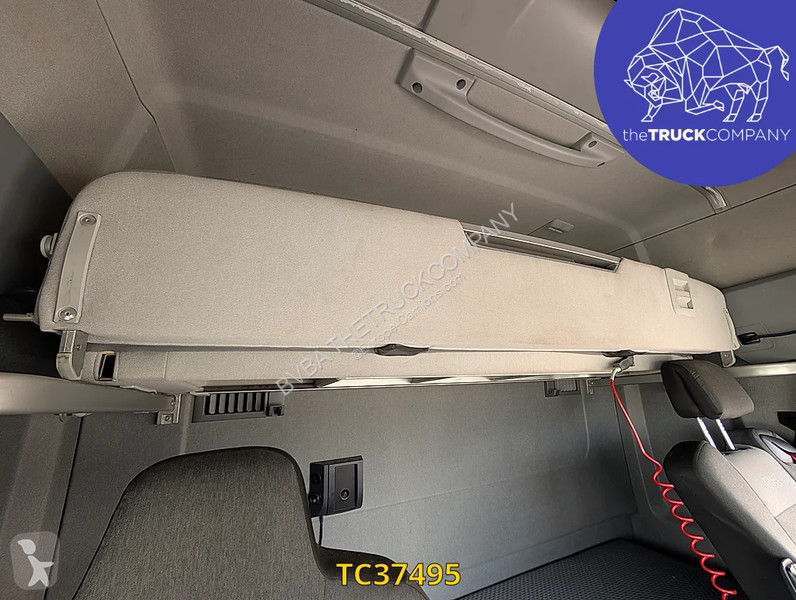 جرار Renault T 480