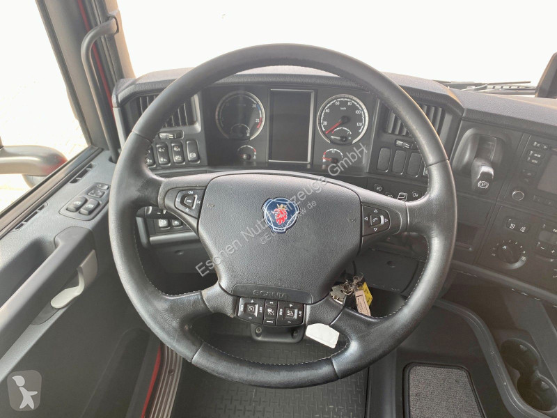 جرار Scania LA 6x2/4 MLB...
