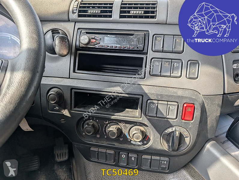 جرار DAF 440