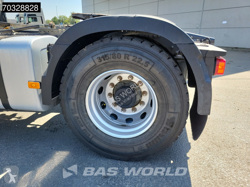 جرار Volvo 500 4X2 Low Cab! VEB+ Hydraulic