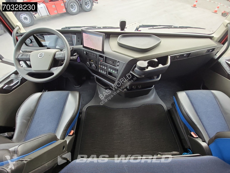 جرار Volvo FH 460 4X2 Mega XL 2x Tanks ACC Navi