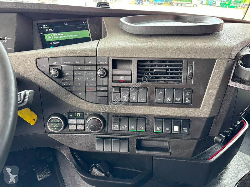 Trattore Stradale Volvo 500 6x2 GLOBE XL /...