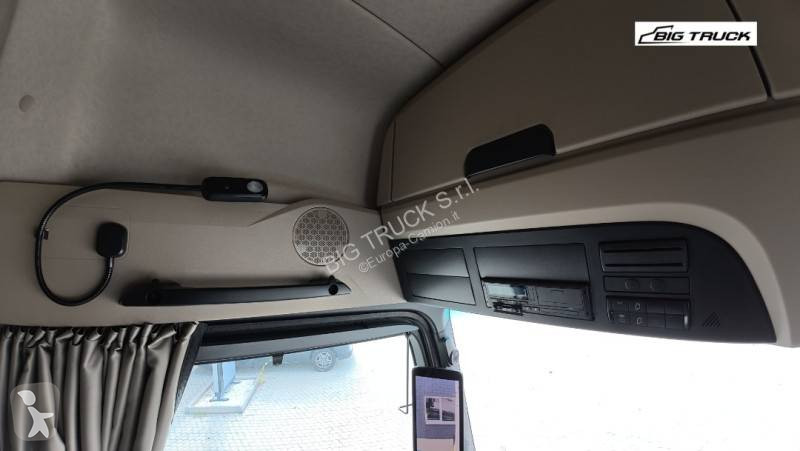 Ťahač Mercedes