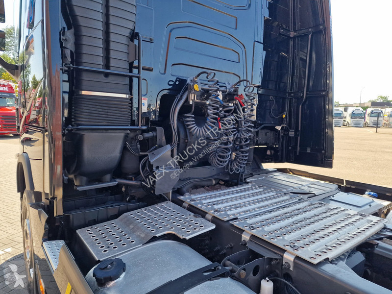 جرار Volvo FH 16.750 XL - Retarder - full air -...