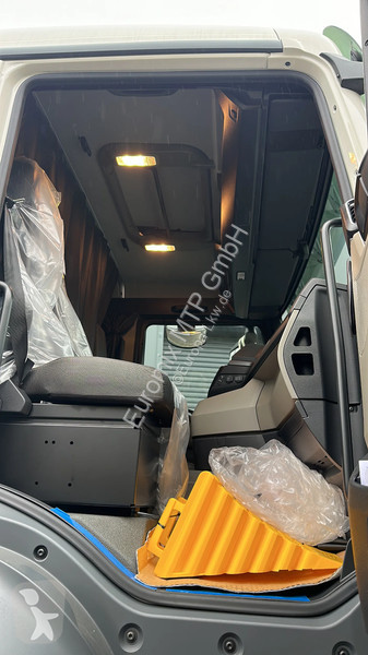 جرار MAN 33.440 MAN TG 33.440 BB 6X4 Euro 2 Export