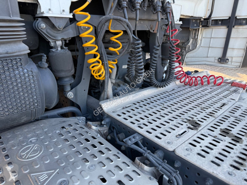 جرار Iveco STRALIS S-WAY 510 AS440S51T/P...