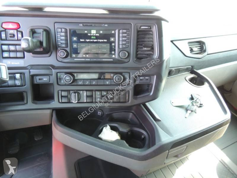جرار Scania
