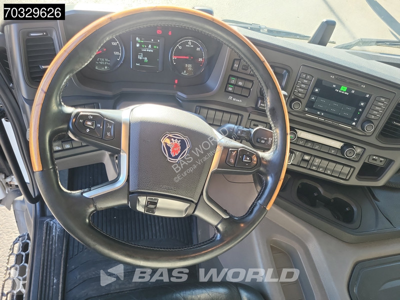 جرار Scania 360  4X2 Daycab Navi