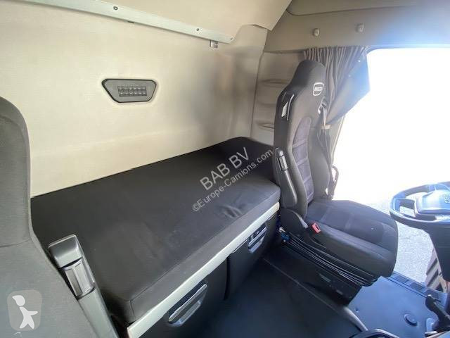 جرار Iveco