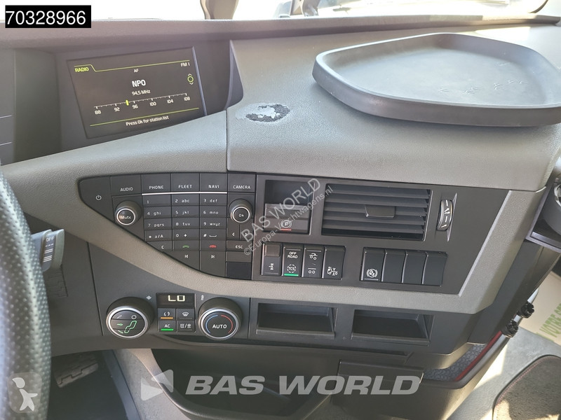 جرار Volvo 6X2 Globe Lift+Lenk Retarder...