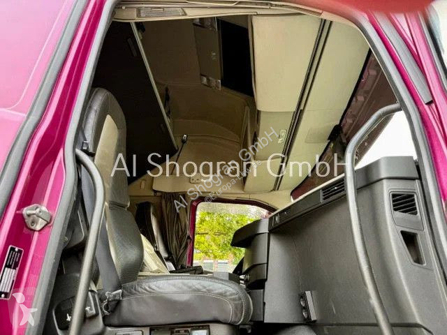 جرار Volvo 500 Globetrotter/Voll...