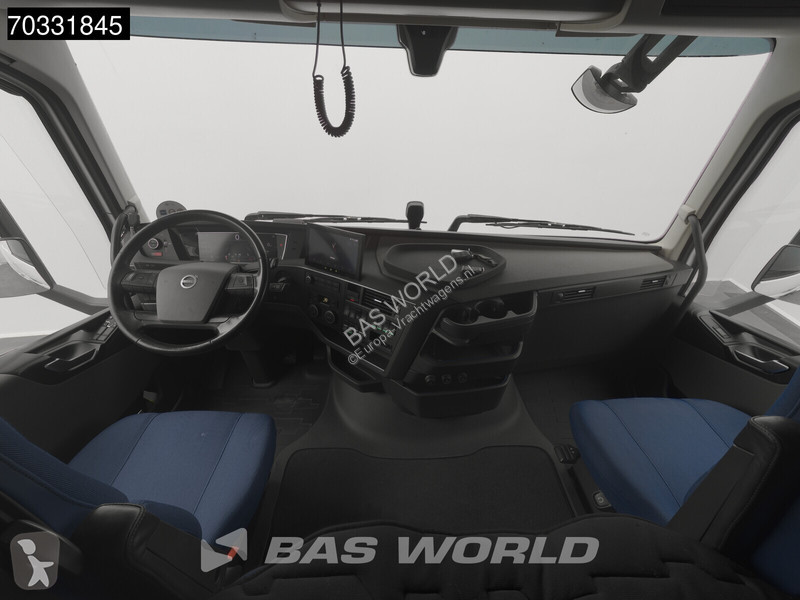 جرار Volvo 500 4X2 XL 2x Tanks Standklima ACC APK