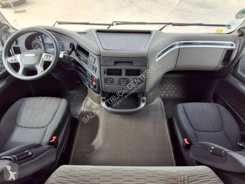 Тягач DAF