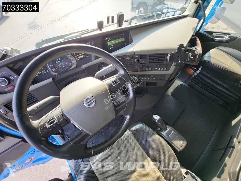 Cap tractor Volvo 500  4X2 Standklima Full-Air...