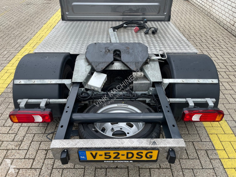 Iveco 21 40C van
