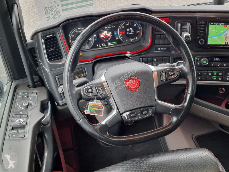 Cap tractor Scania R590 V8 NGS Highline 6x2 -...