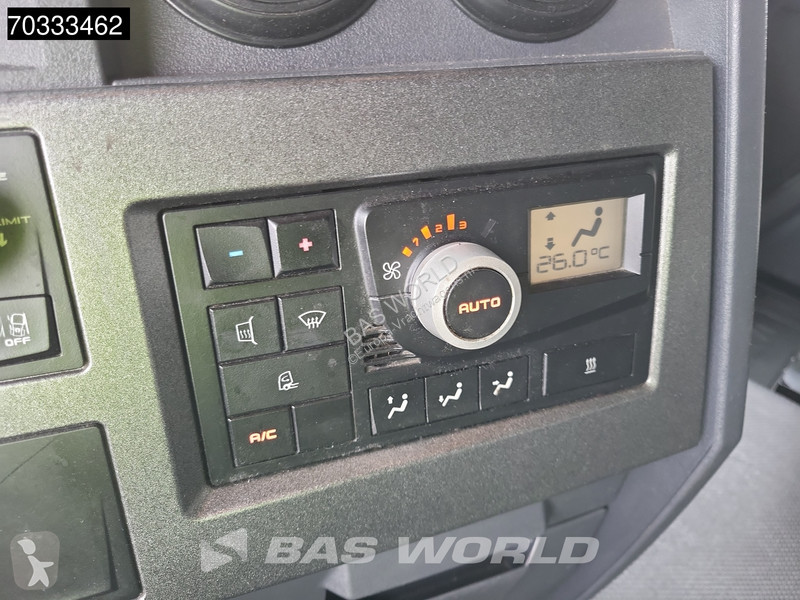 Traktor Renault T 440 T 4X2 SleeperCab LED