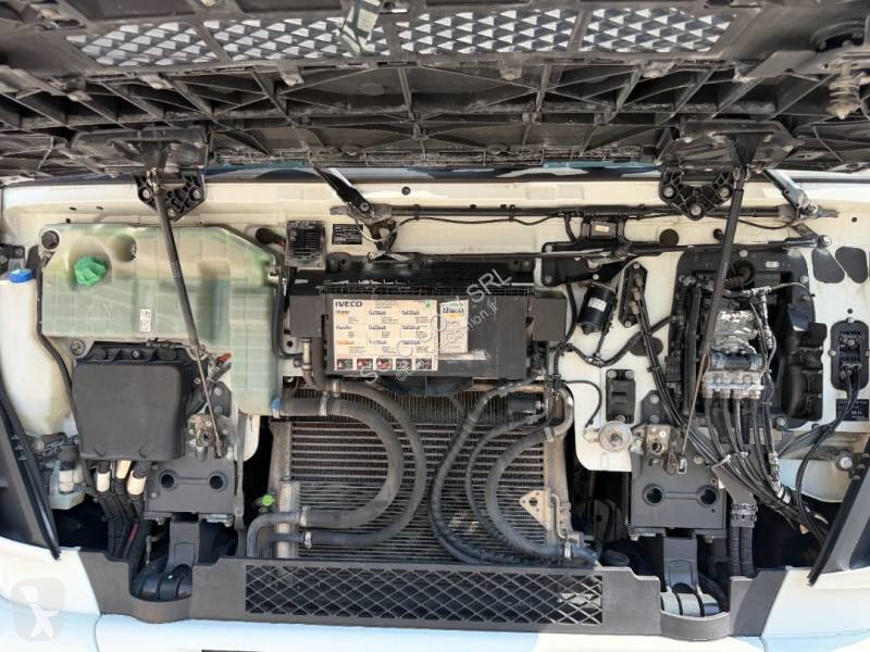 Cabeza tractora Iveco