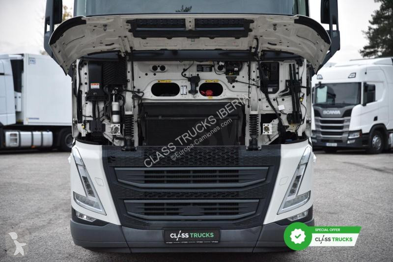 Trekker Volvo FH 460 Globetrotter XL Varios i-Save