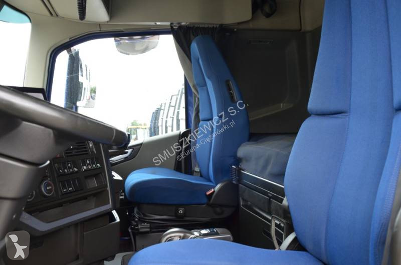 Cabeza tractora Volvo