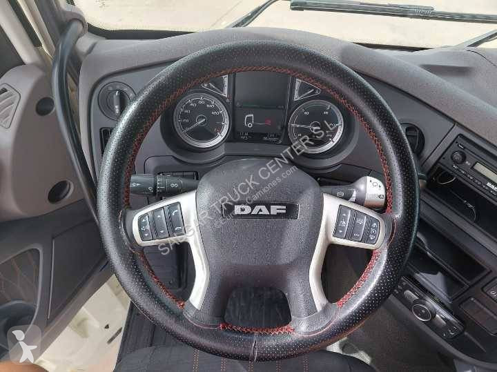 Cabeza tractora DAF