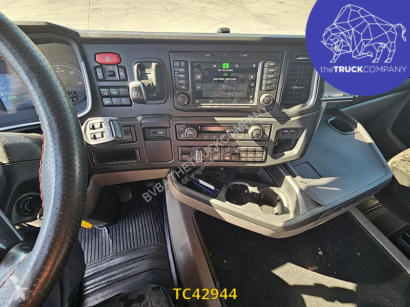 Cabeza tractora Scania