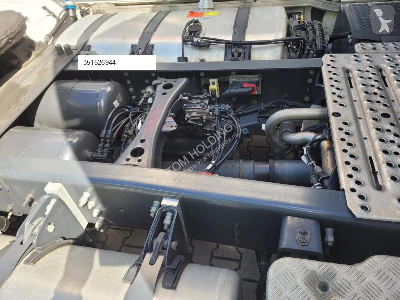 Trekker Scania 590S V8 NGS A4X2NB Full air 2...