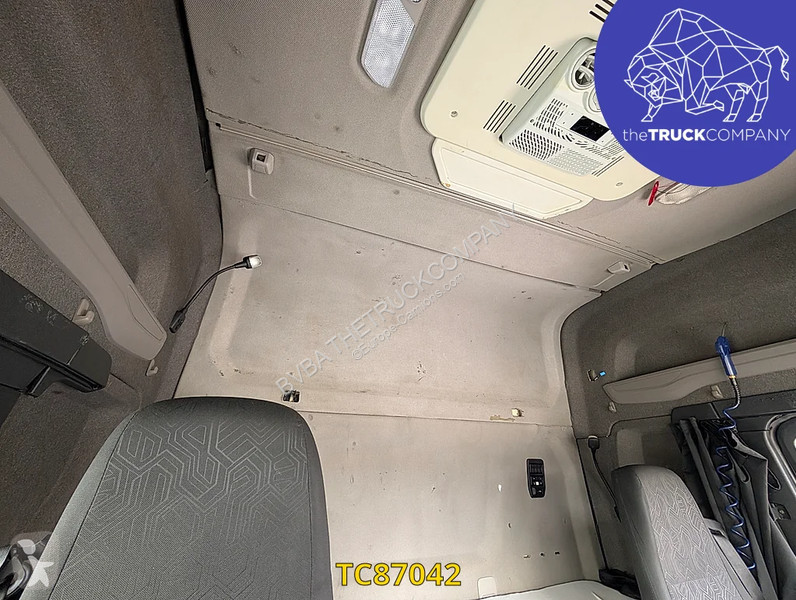 Cabeza tractora Scania 410
