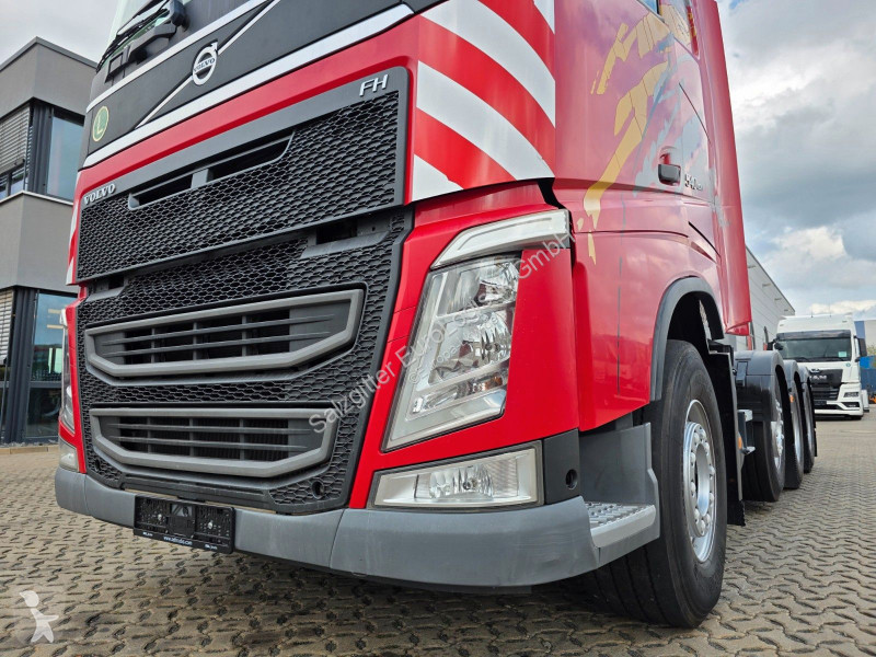 Nyergesvontató Volvo | Retarder / 8 x 4
