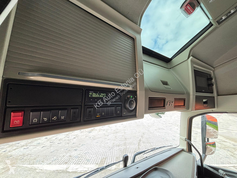 Tractor Volvo 500 6x2 GLOBE XL / ADR / RETARDER...