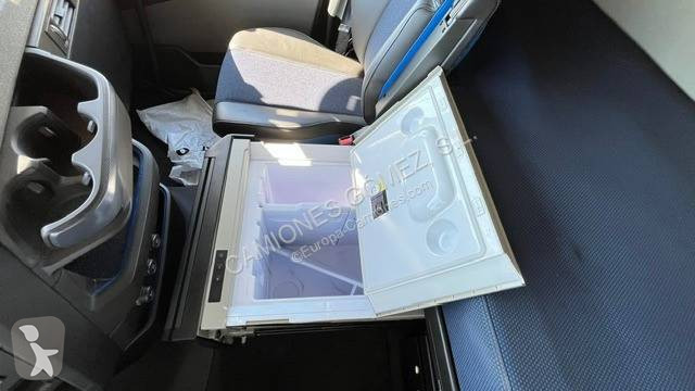 Ciągnik siodłowy Volvo 500
