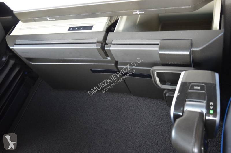 Cabeza tractora Volvo 500 Globetrotter