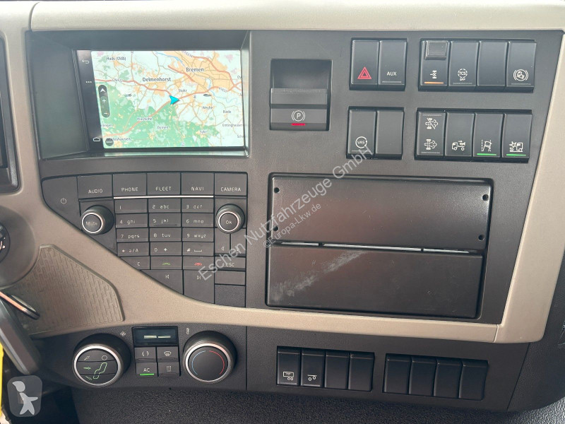 Volvo 380...