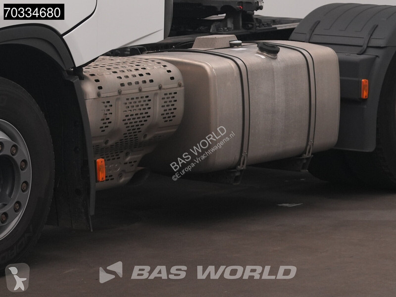 جرار Iveco S-Way 490 4X2 2xTanks ACC