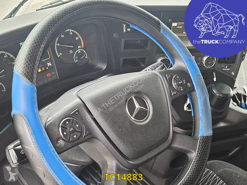 Tracteur Mercedes 1851