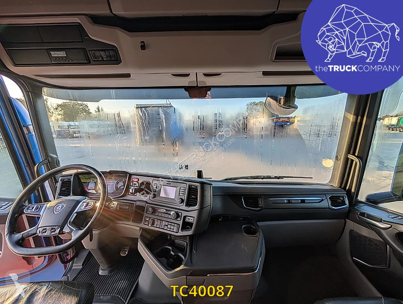 Scania 520 tractor unit