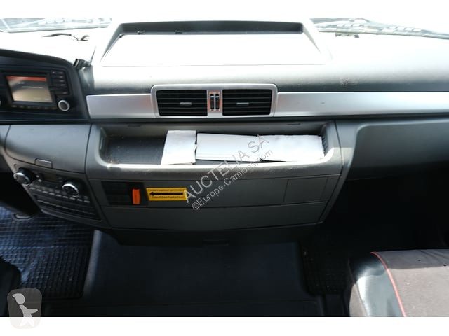 MAN TGX18.440 tractor unit
