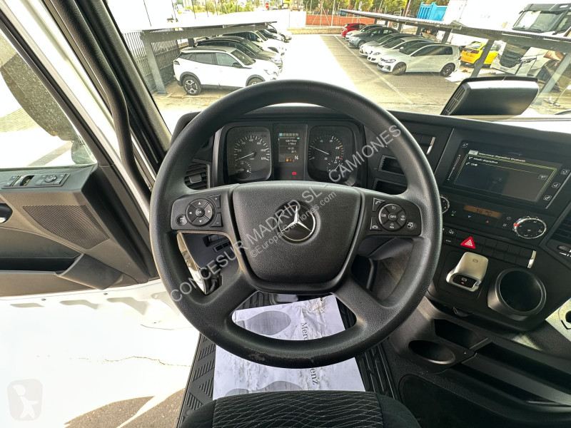 Mercedes  1851 LS tractor unit