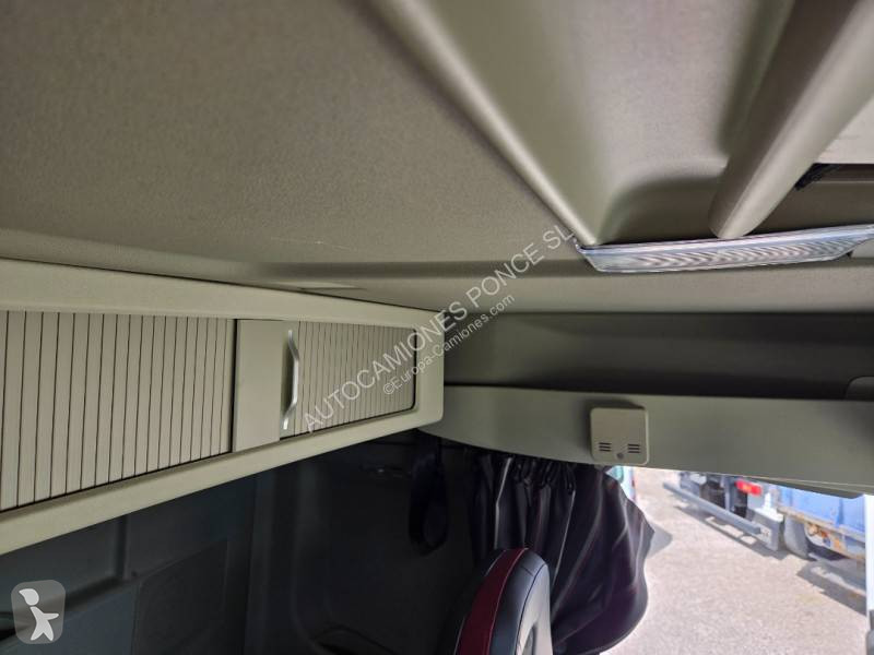 Volvo 500 tractor unit