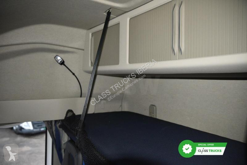 Volvo 500 Globetrotter XL tractor unit