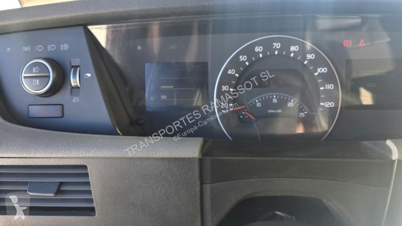 Volvo 460 – ADR CITERNE FH tractor unit