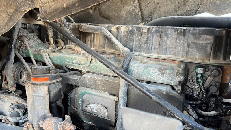 Tahač Volvo 12380 (HYDRAULIC PUMP / POMPE...