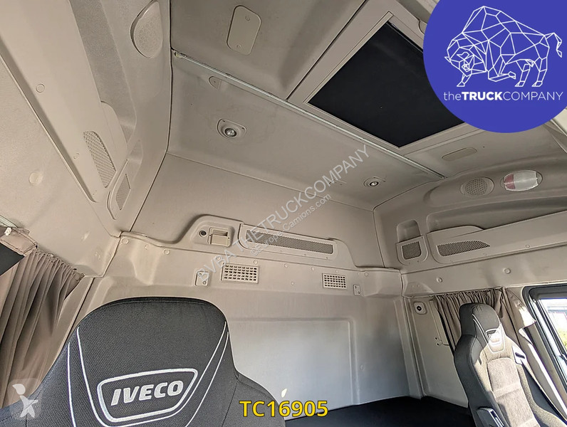 Iveco 400 tractor unit