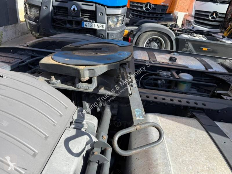 Mercedes 1841 tractor unit