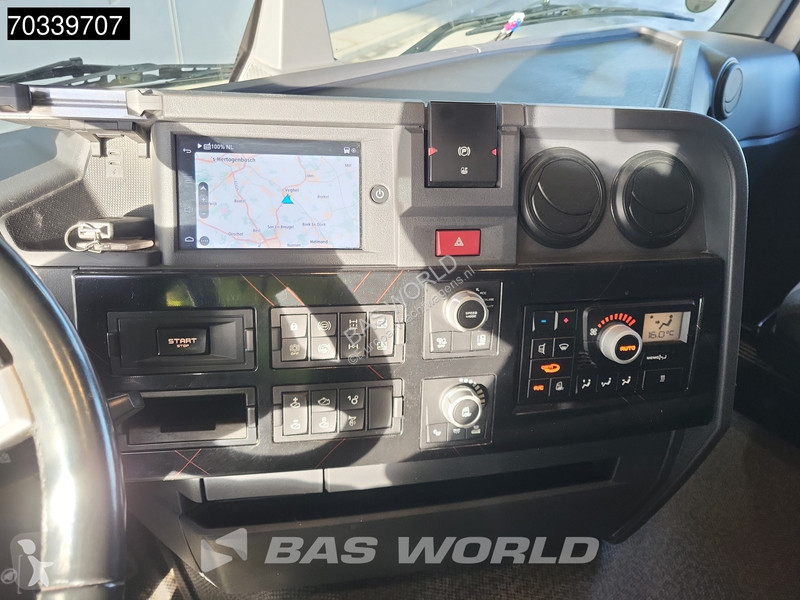 Renault T 520 4X2 Hydraulic ACC tractor unit