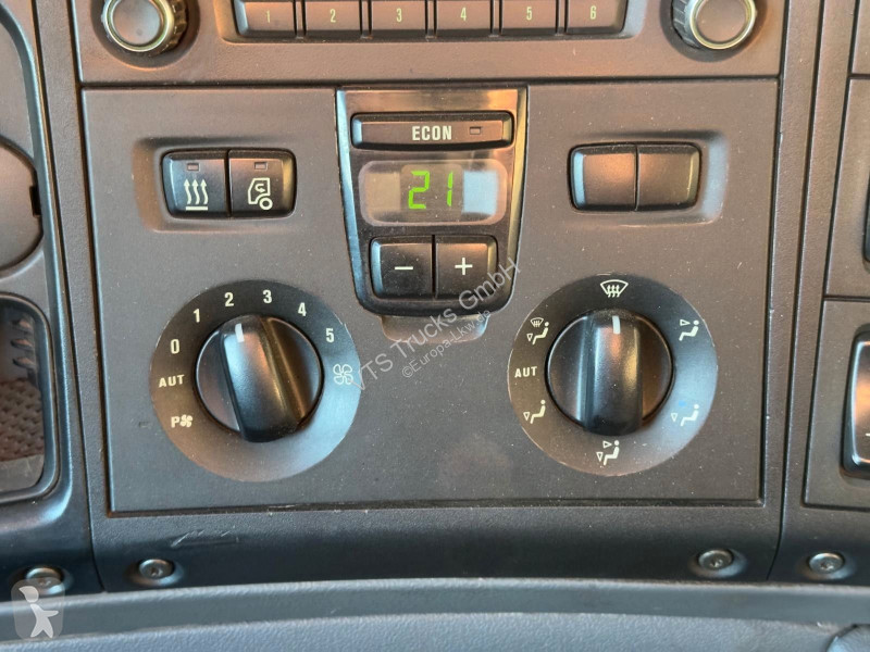 Tahač Scania G490 6x4 B...