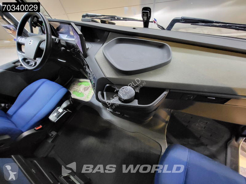 Volvo 500 4X2 XL 2xTanks Navi Standklima ACC...